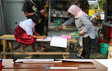  Bukannya Maju, Perkembangan Teknologi Justru Malah Menghambat Maksimalnya Proses Pendidikan di Indonesia